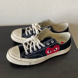 Black low cut. CDG chuck Taylor’s.